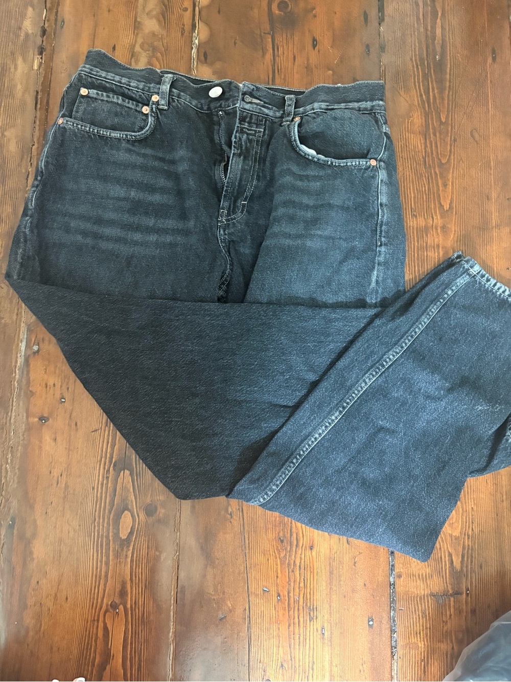 Closed Women's Black Straight-Leg Jeans